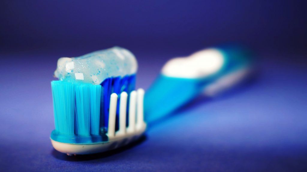 Si quieres prevenir la halitosis es importante que sigas una buena limpieza dental